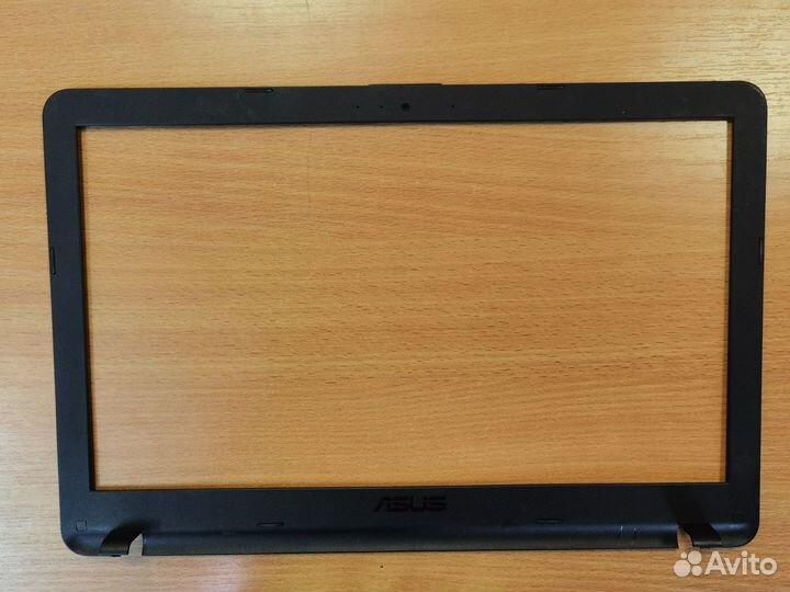 Ноутбук asus R541UJ на запчасти