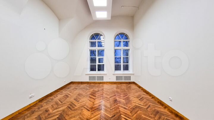 Собственник сдаёт 405 м2 у метро