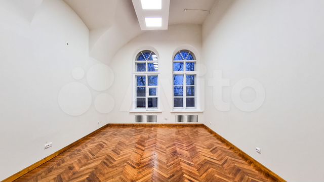 Собственник сдаёт 405 м2 у метро