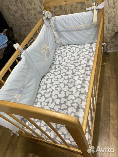 Детская кроватка