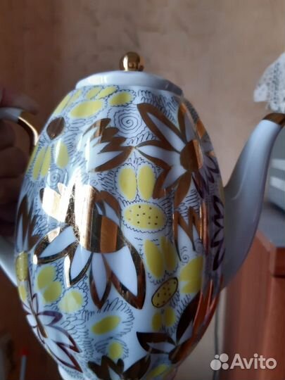 Продам кофейный фарфоровый сервиз