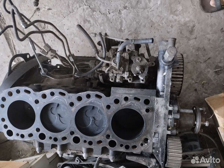 Двигатель Тойота 2L