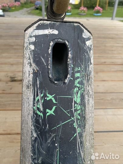 Трюковой самокат