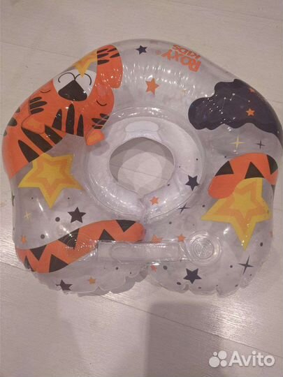 Круг на шею для купания