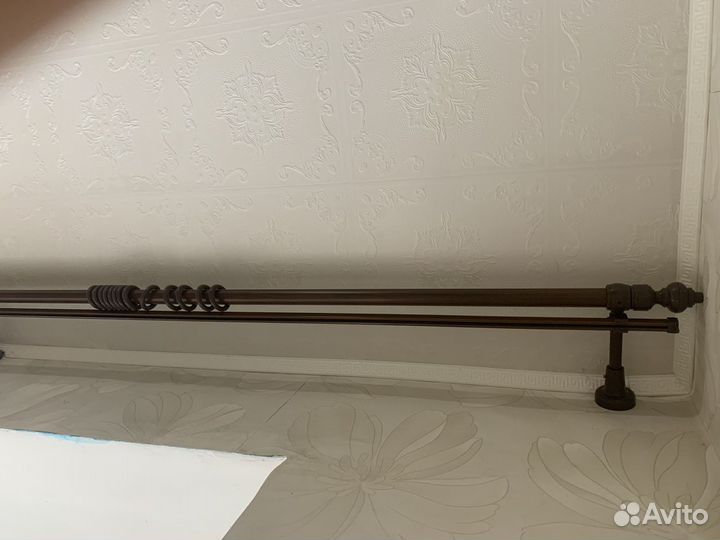 Карниз для штор настенный
