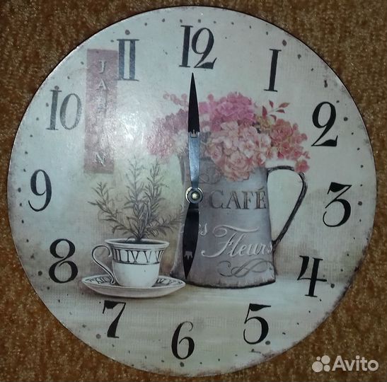 Часы настенные