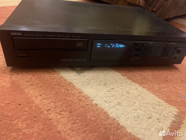 Yamaha CD 700
