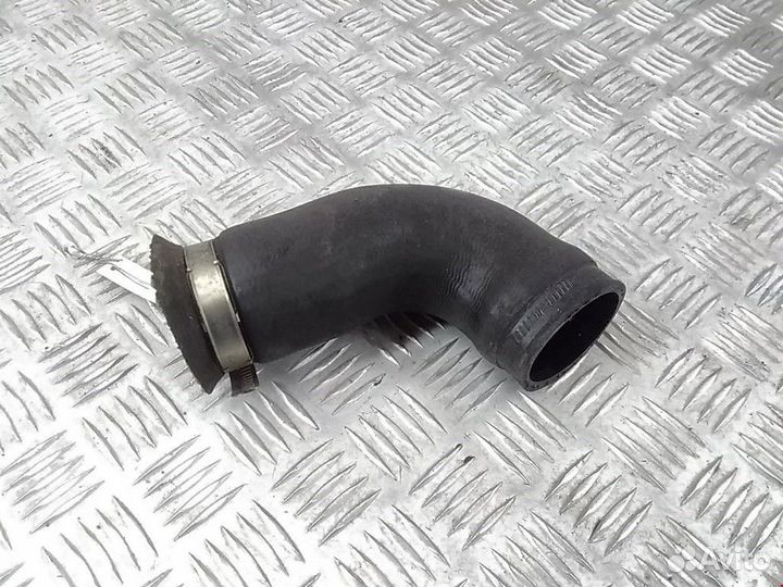 Патрубок интеркулера Audi A4 B7 2008 8E0145837G