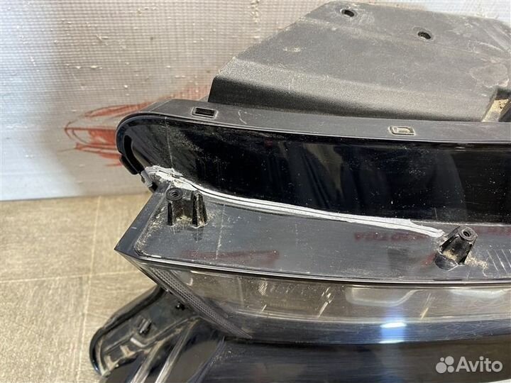 Фара левая Kia Sorento с 2020 года