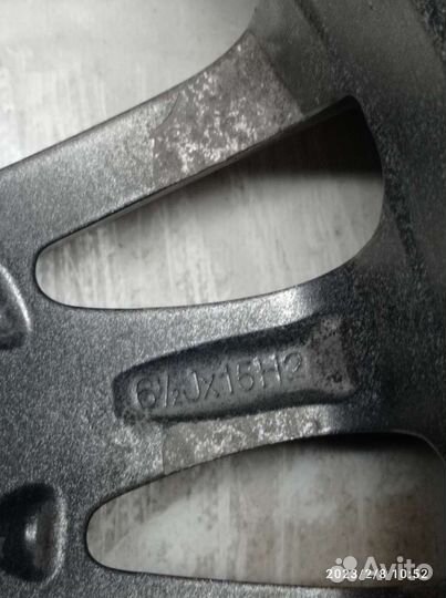 Viatti Strada Asimmetrico V-130 195/65 R15 130V