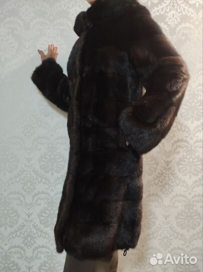 Шуба норковая с капюшоном