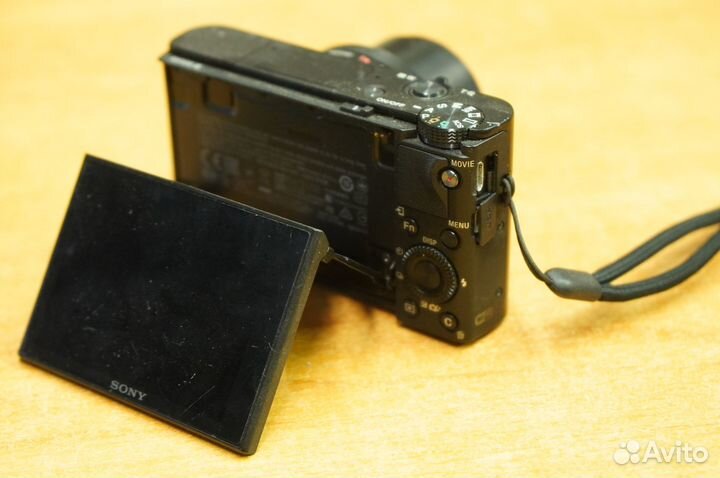 Sony RX100 Mark III Repaire на запчасти и ремонта