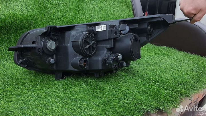 Фара правая Киа Соул (2013-2016)