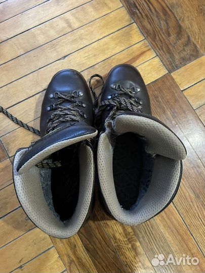 Трекинговые ботинки asolo