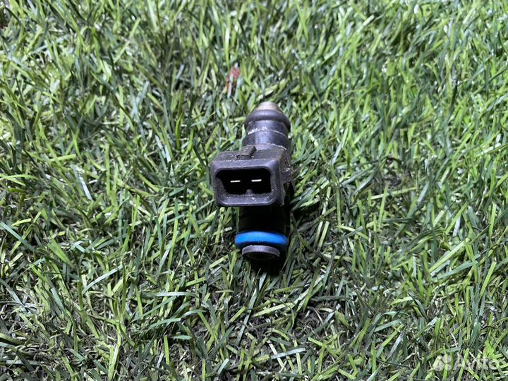 Форсунка инжекторная электрическая Renault Fluence