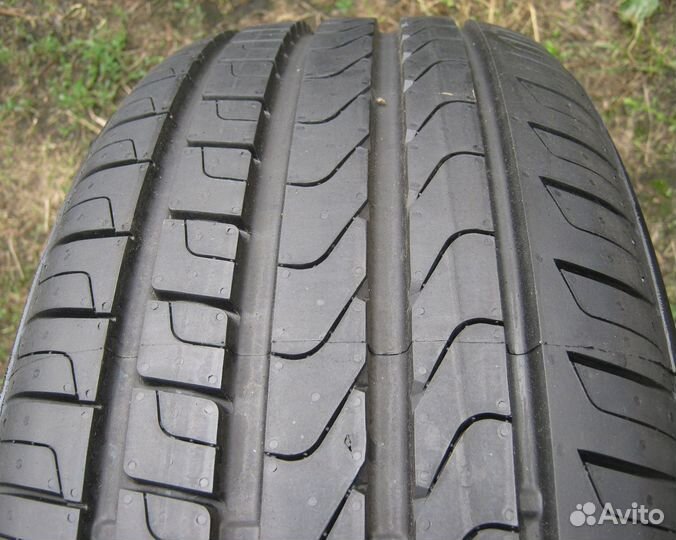 Pirelli Cinturato P7 215/45 R17 91W