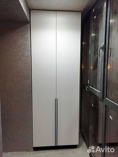 Шкаф распашной с доставкой