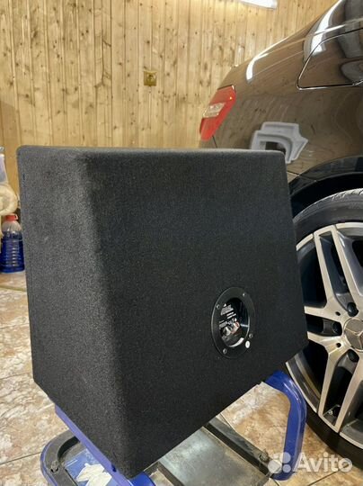 Сабвуфер JBL 12' Новый