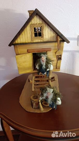 Домики.ферма и конюшни для фигурок типа шляйх