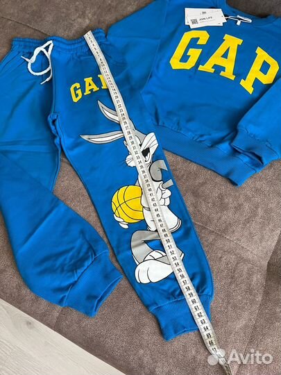 Новый костюм Zara 3-4 года (98-104)