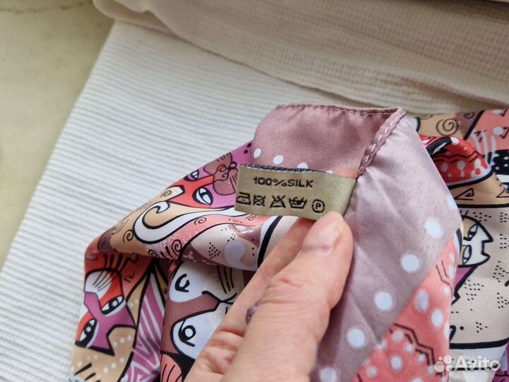 Шелковый платок женский
