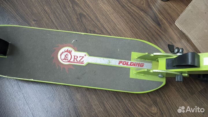 Самокат ORZ 200 зеленый