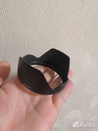 Sony 16-80mm f/3.5-4.5 carl zeiss