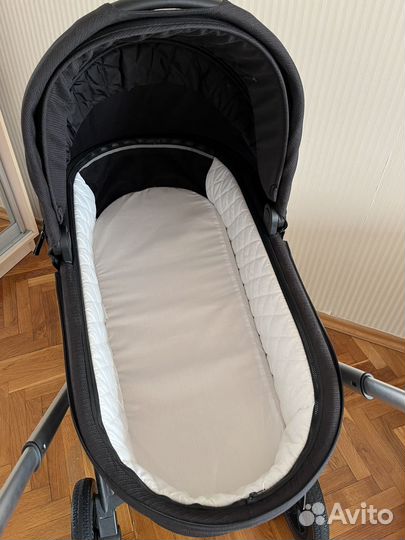 Коляска 2 в 1 Mowbaby zoom silver black