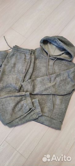 Спортивный костюм для мальчика рост 152