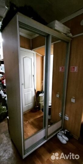Шкаф купе с зеркалом бу