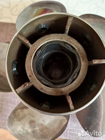 Винт гребной high five mercure marine