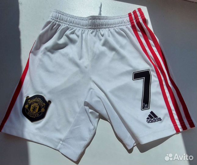 Шорты Adidas Manchester united