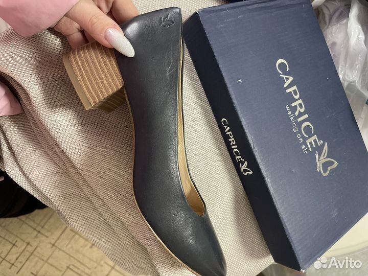 Туфли новые 40,5