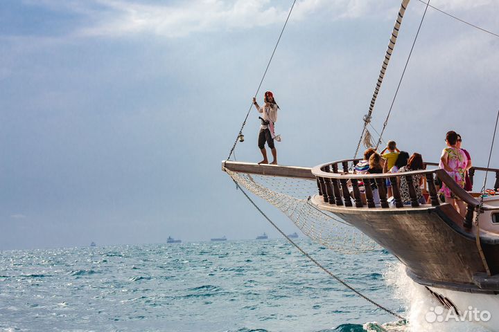 Прогулки на теплоходе