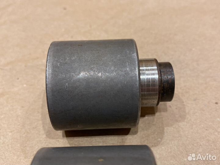 Новые ролики грм оригинал Volkswagen T5 1.9 TDI