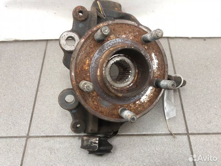 Кулак поворотный передний левый Ford Focus