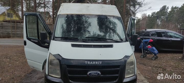 Ford Transit микроавтобус, 2009