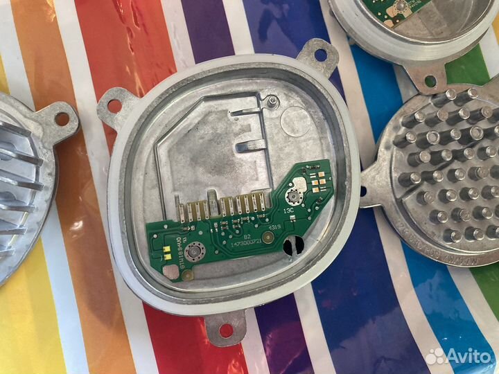 63118496136 BMW G20 1420000424R правый блок