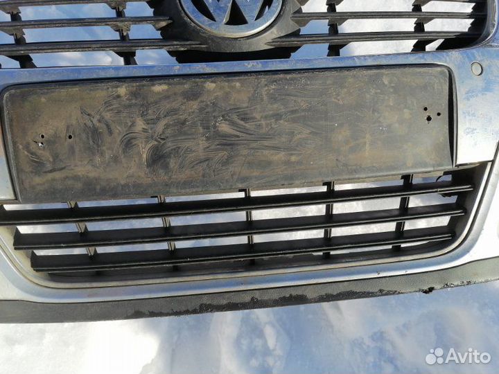 Бампер передний Volkswagen Passat B6 цвет 8E A7W