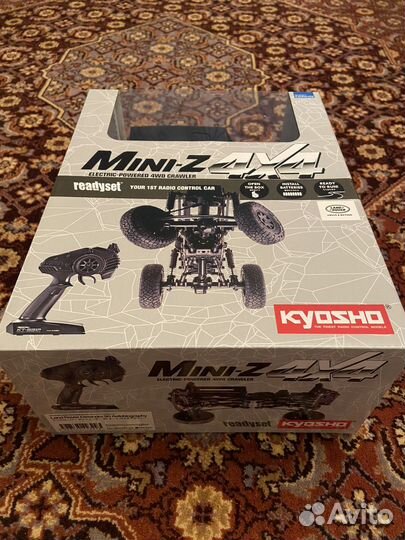 Kyosho mini-z 4*4 Land Rover autobiography