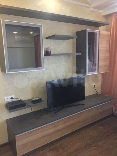 2-к. квартира, 52 м², 6/9 эт.