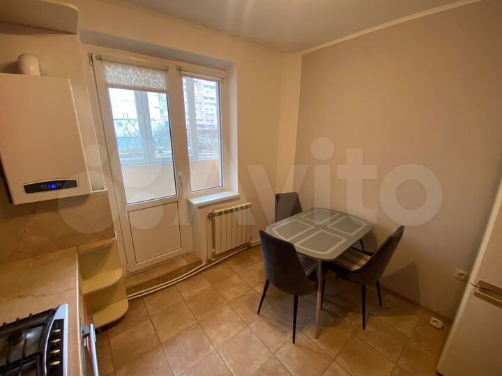 3-к. квартира, 63,3 м², 2/10 эт.