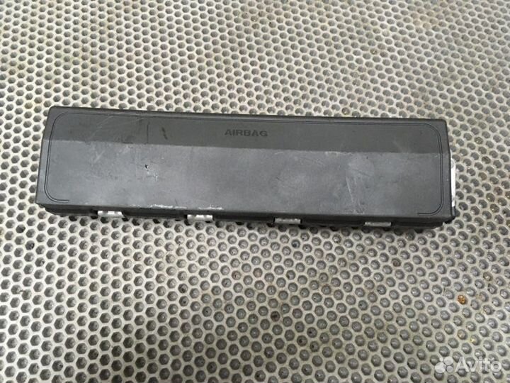 Подушка безопасности пассажирская (в торпедо) BMW