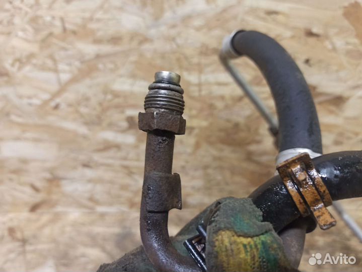 Трубка гур обратка Renault Logan 1