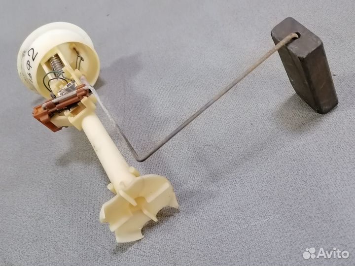 Датчик уровня топлива VW Golf II 1983-1992