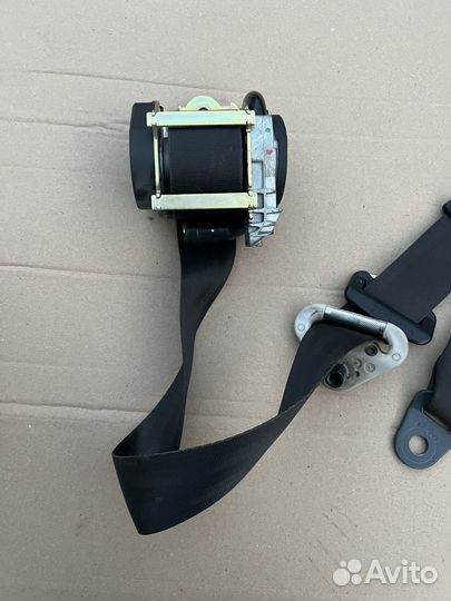 Ремень безопасности передний левый Peugeot 207