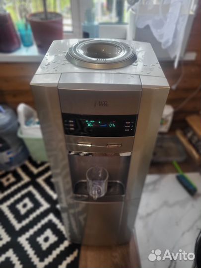 Кулер для воды