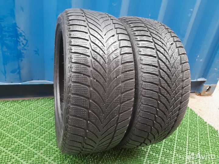 Goodyear UltraGrip Ice 2 225/45 R17 99T