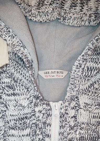 Кофта тёплая рост 152см