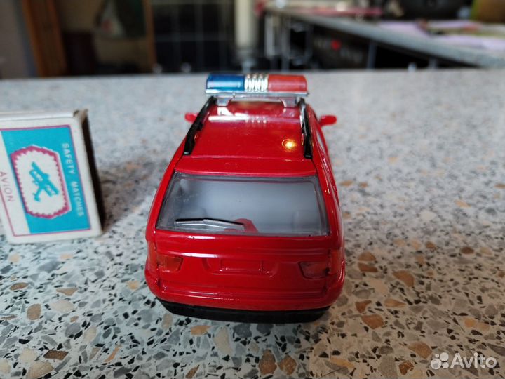 Машинка BMW пожарная служба